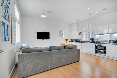 2 bedroom flat for sale, Mary Munnion Quarter, Chelmsford