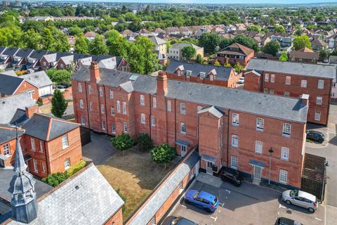 2 bedroom flat for sale, Mary Munnion Quarter, Chelmsford