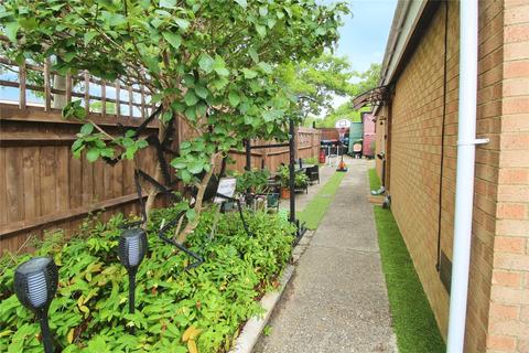 undefined, Fulwoods Drive, Leadenhall, Milton Keynes