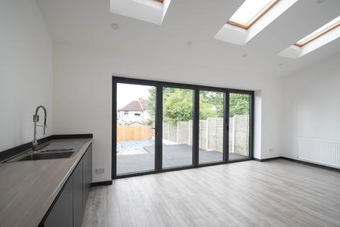 6 bedroom semi-detached house for sale, Forest Road, Oldbury, West Midlands, B68