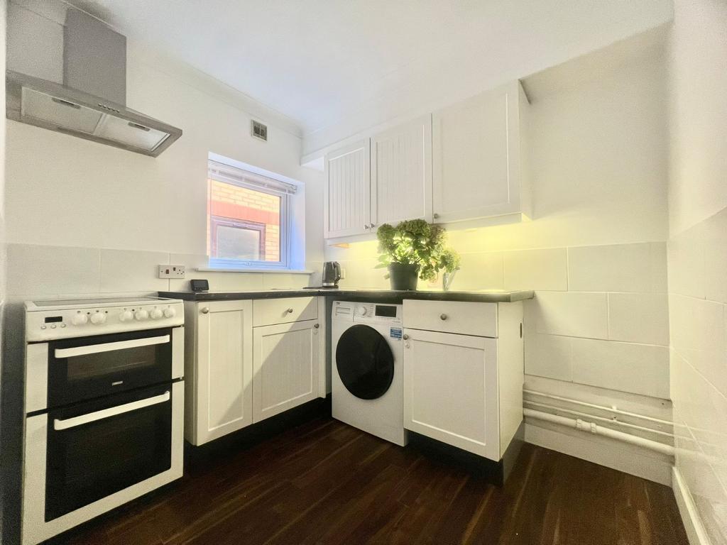House in Southampton, Sholing - View 2