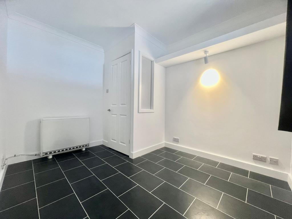 House in Southampton, Sholing - View 3