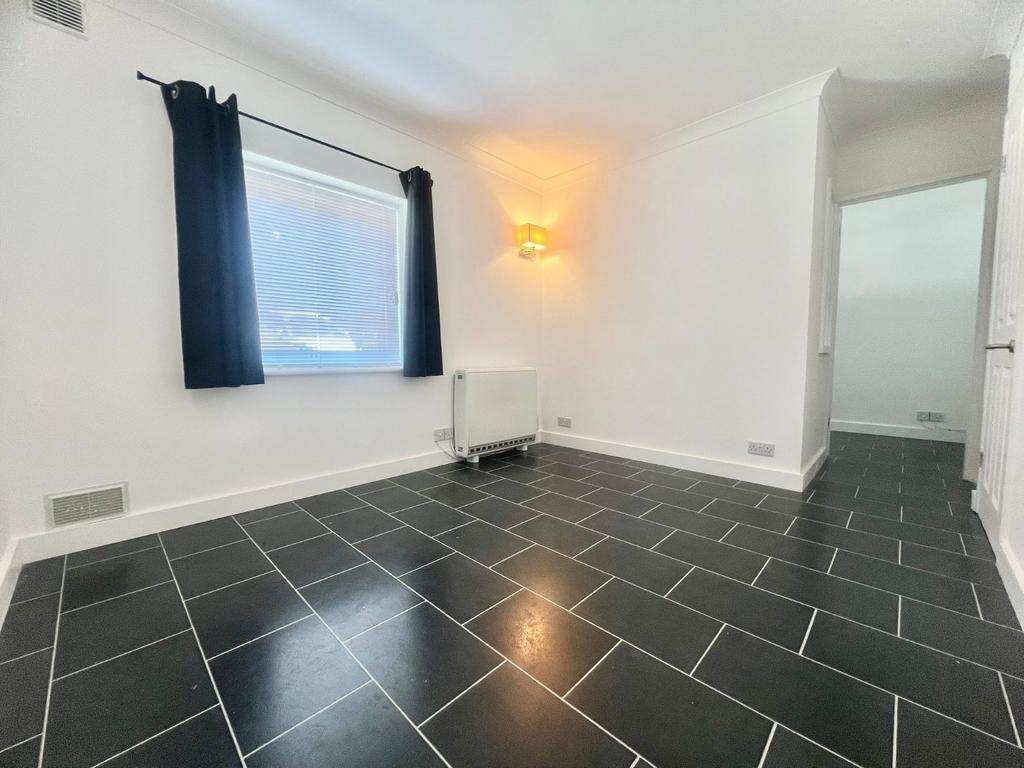 House in Southampton, Sholing - View 4
