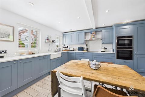 4 bedroom barn conversion to rent, Ashbourne DE6