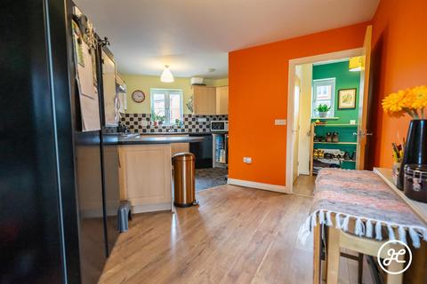 3 bedroom end of terrace house for sale, Cotton Patch Walk, Stockmoor Village, Bridgwater