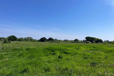 Land for sale, Cherry Orchard Ln Rochford SS4 1PP