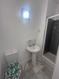 1 bedroom flat to rent, New Hall Lane, Ribbleton, Preston, PR1