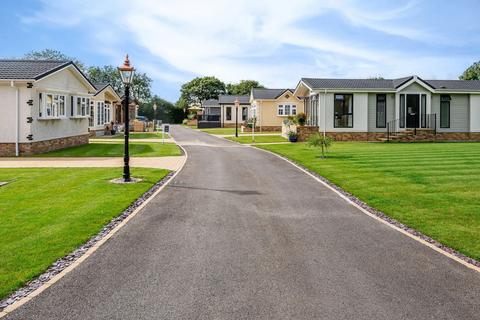 2 bedroom park home for sale, Saltash, Cornwall, PL12