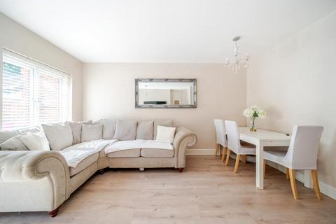 10 Apple Tree Close, High Wycombe, HP13 7PE
