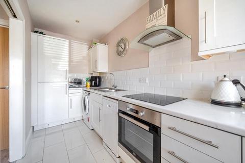 10 Apple Tree Close, High Wycombe, HP13 7PE