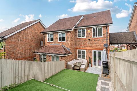 undefined, High Wycombe,  Buckinghamshire,  HP13