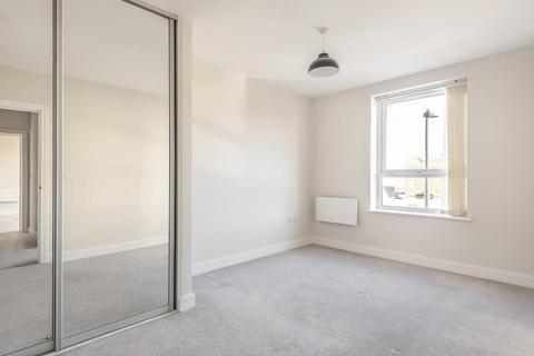undefined, Reading,  Berkshire,  RG2