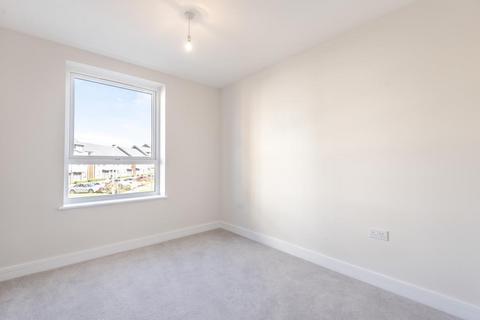 undefined, Reading,  Berkshire,  RG2
