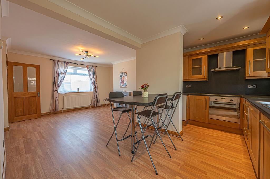 Living/Dining room