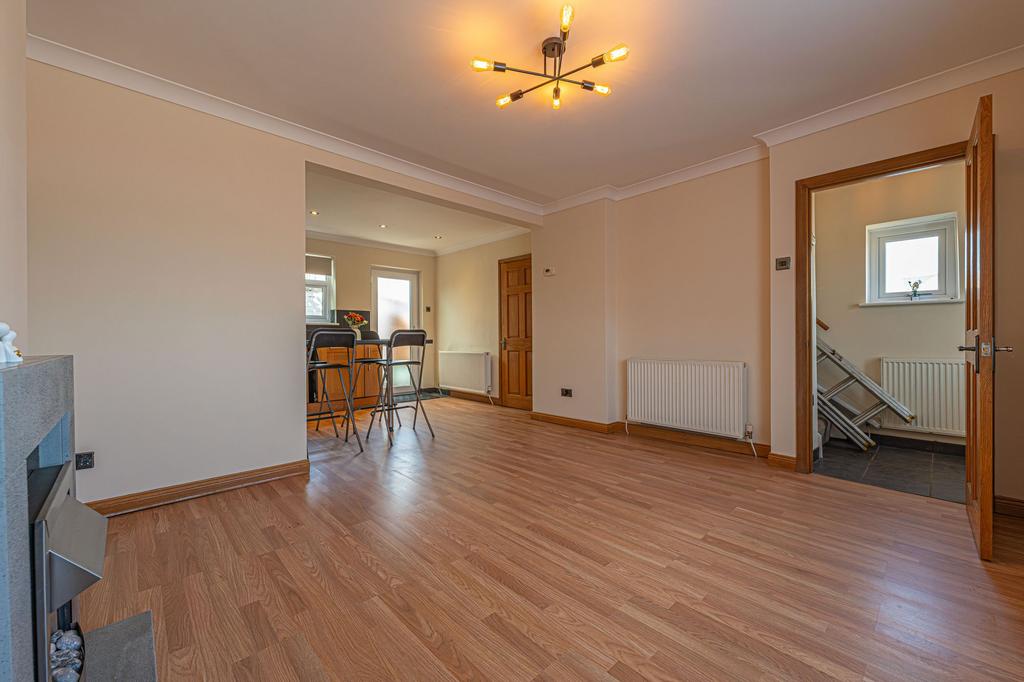 Living/Dining room