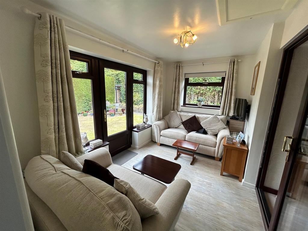 Sitting Room.jpg