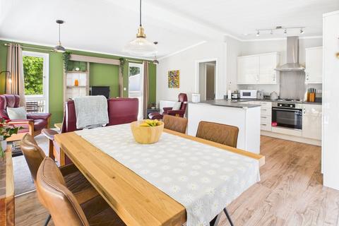 undefined, Portskewett, Caldicot, Monmouthshire, NP26