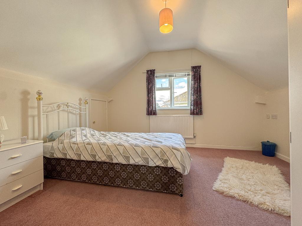Bed 4  Office