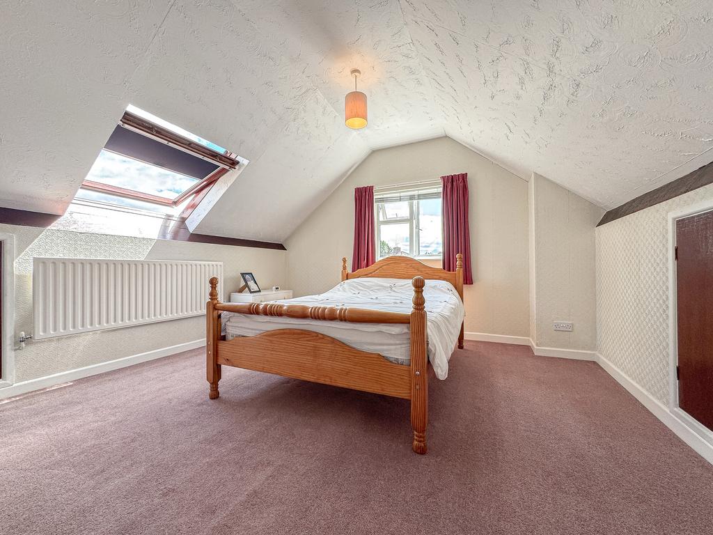 Bed 1 (2)