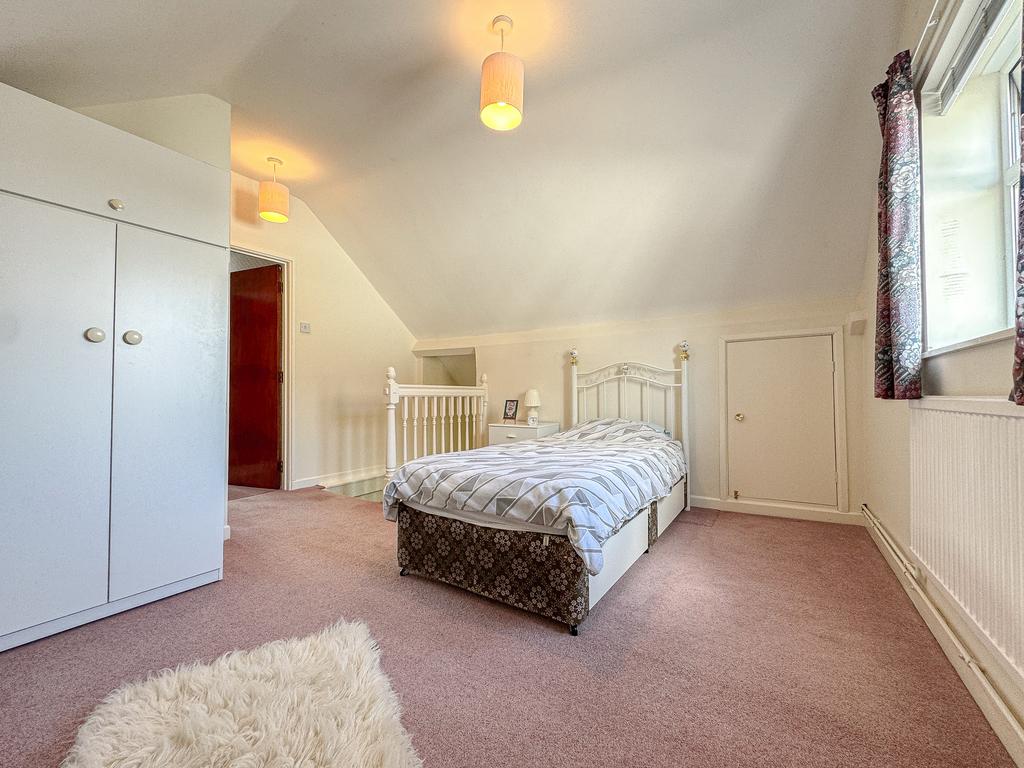 Bed 4 Office