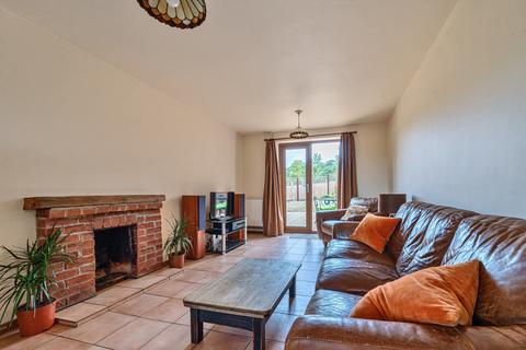 17 Manor Road, Whitchurch On Thames, Reading, RG8 7EU