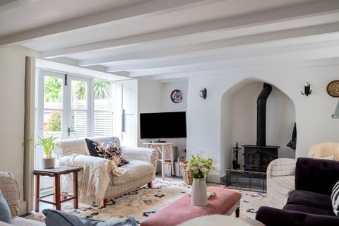 4 bedroom cottage for sale, Rosemayne