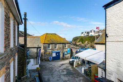 Morleys Cottage, 8 Church Hill, Port Isaac, PL29 3RQ