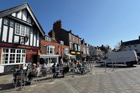 Retail property (high street) to rent, 6 Wednesday Market Beverley HU17 0DG