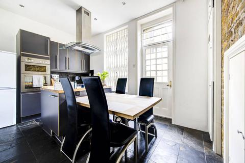 New Kings Road, Parsons Green, London, SW6
