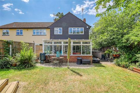 4 bedroom semi-detached house for sale, St. Pauls Gardens, Billericay, Essex, CM12