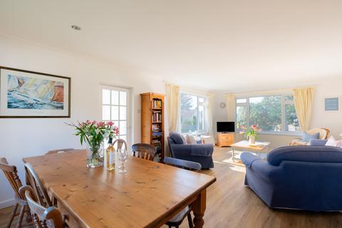3 bedroom bungalow for sale, Puffins