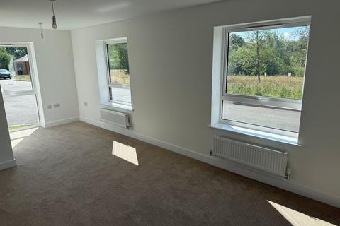 4 bedroom detached house for sale, walmer way , Milton keynes , MK4