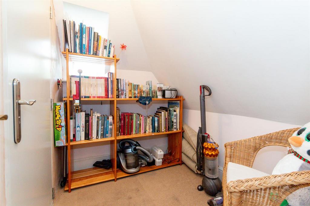 Box Room[Bedroom 4