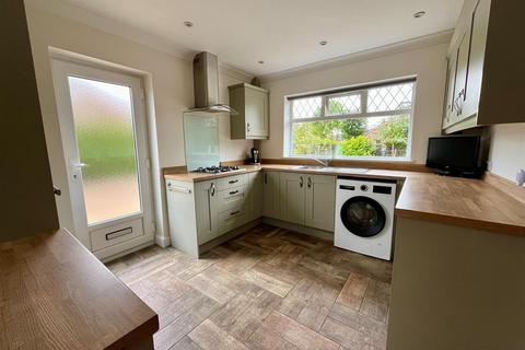 3 bedroom detached house for sale, Rawdale Close, South Cave, Brough