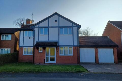 4 bedroom detached house to rent - Harvington Drive, Monkspath, B90 4YN
