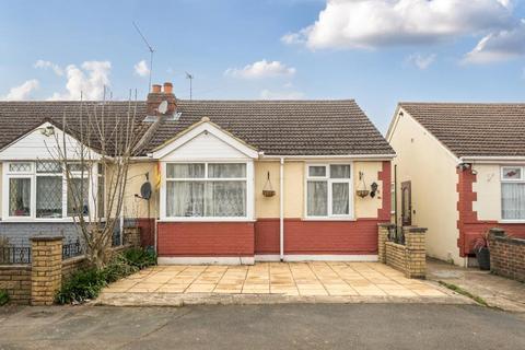 undefined, Sunbury On Thames,  Surrey,  TW16