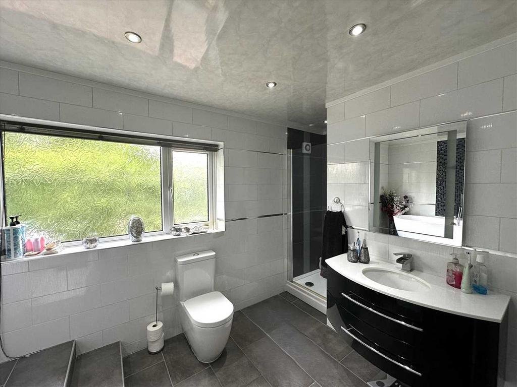 Gas central heating: