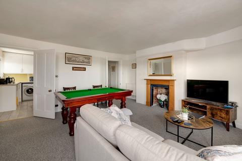 2 bedroom flat for sale, Clifton Road, Winchester SO22