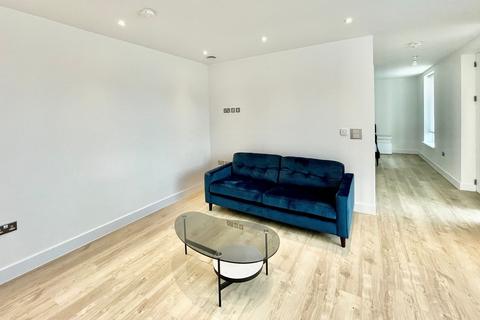 1 bedroom apartment to rent, Eddington Avenue, Cambridge CB3