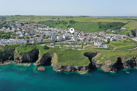 undefined, 4 Tintagel Terrace