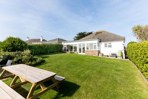 undefined, Hillcroft