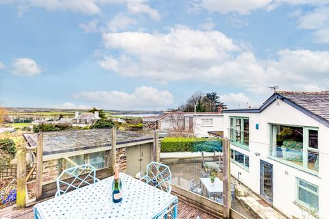 4 bedroom cottage for sale, 1 Porthilly Cottages