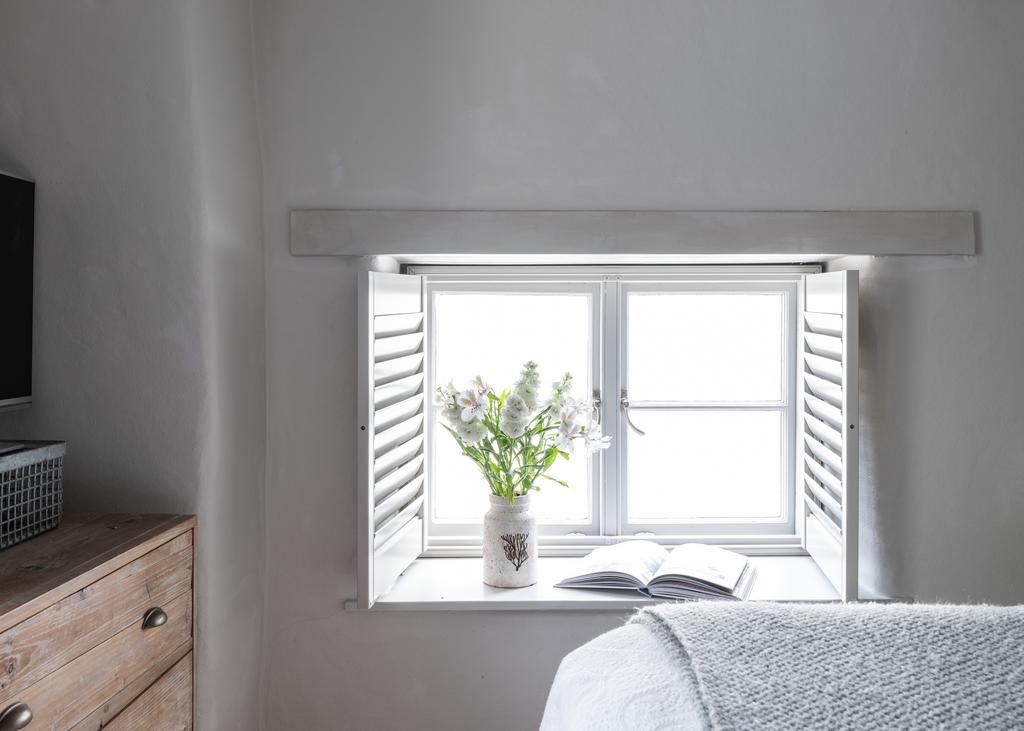 668403070deff Creel Cottage-13