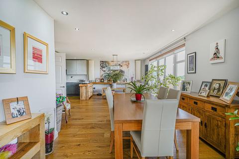 undefined, Waters Edge, Dickens Heath, Solihull, B90 1UE