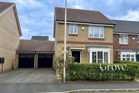 3 bedroom detached house for sale, Denby Way, Cradley Heath