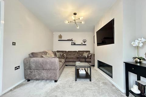3 bedroom detached house for sale, Denby Way, Cradley Heath