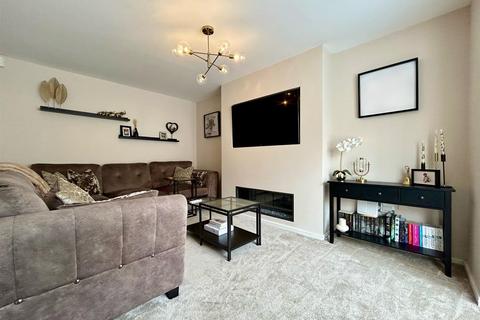 3 bedroom detached house for sale, Denby Way, Cradley Heath