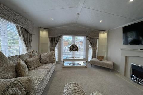 undefined, Oakwood Retreat Country Park, Back Road, Newton On Derwent, York