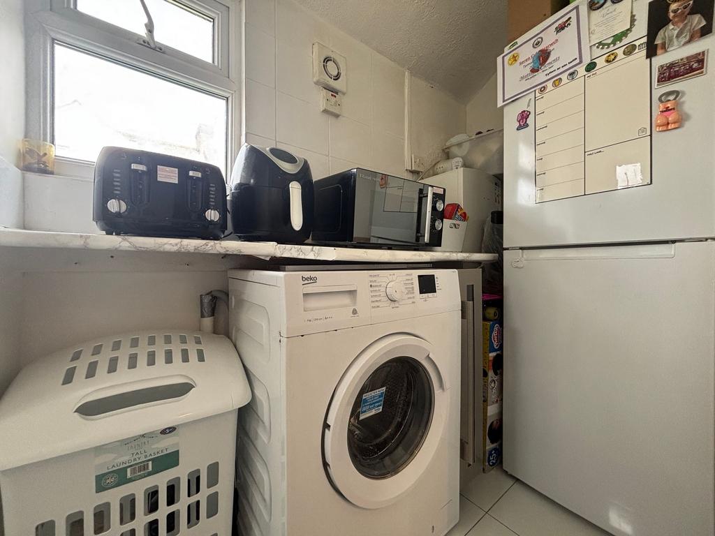 Utility Room/WC