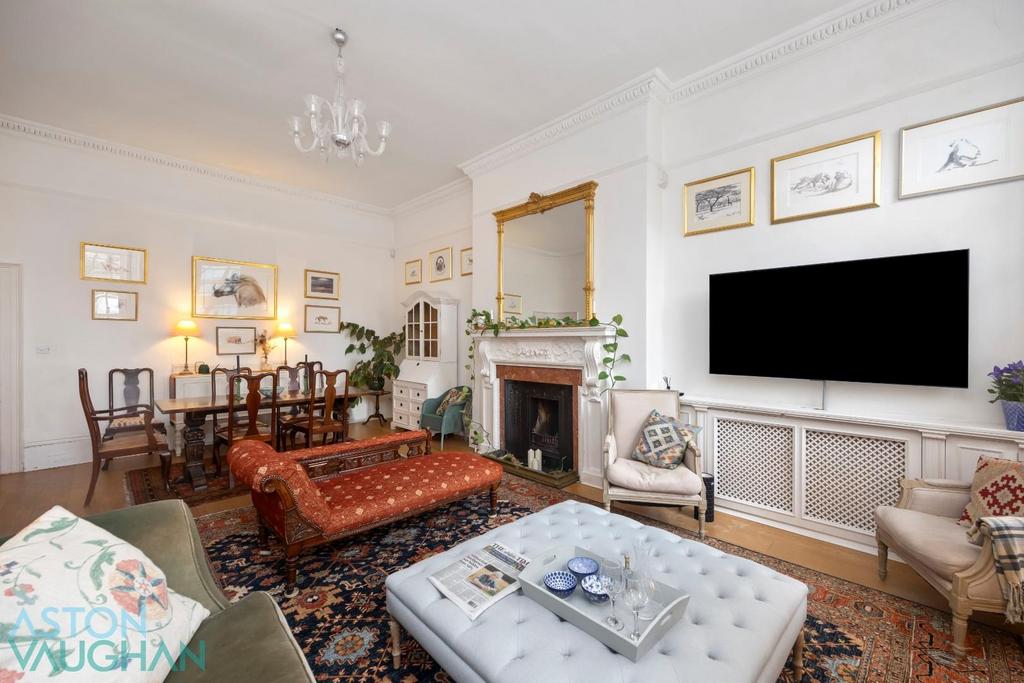 Sussex Square Flat 3-010.JPG